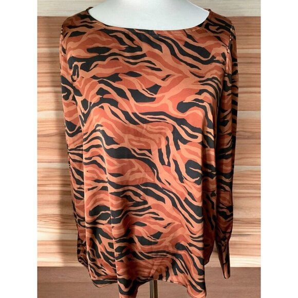 Tahari Womens Long Sleeve Tiger Print Polyester Blend Blouse Button Cuffs Medium - Picture 8 of 8